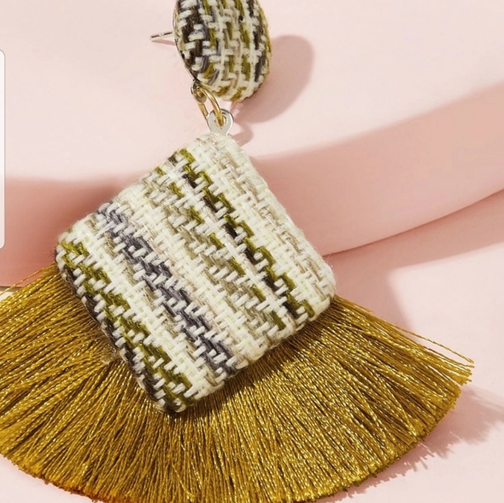 ◇Leslie◇ Tassel Earrings - Picture 4 of 4